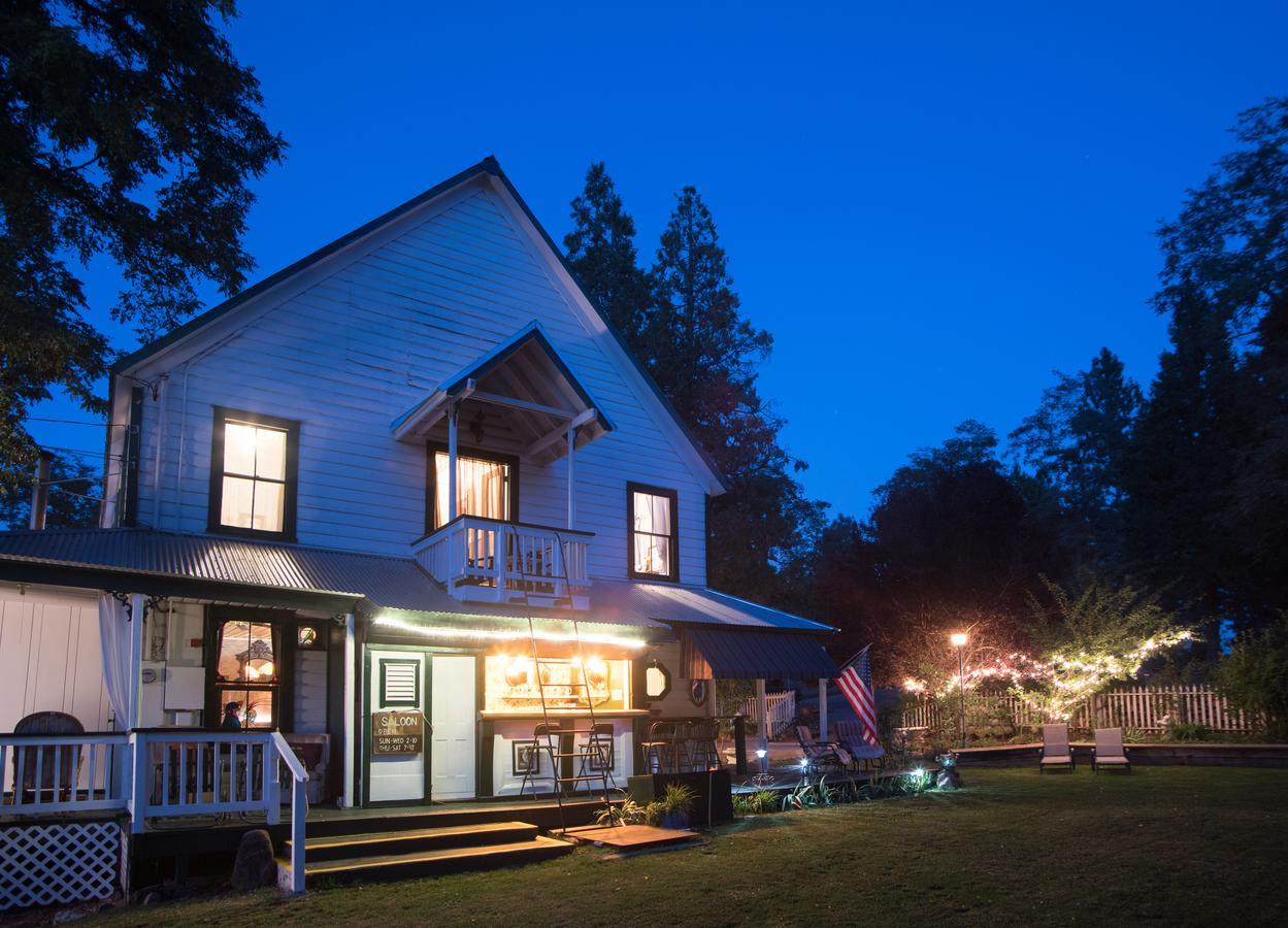 Avery Hotel Exterior photo